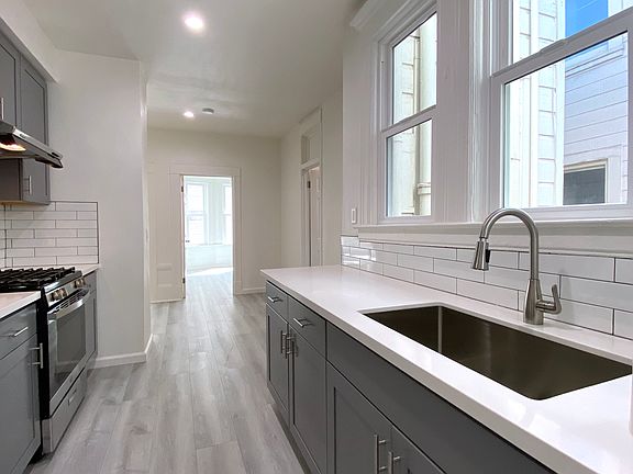 4th image of 1516 Larkin St APT 11
