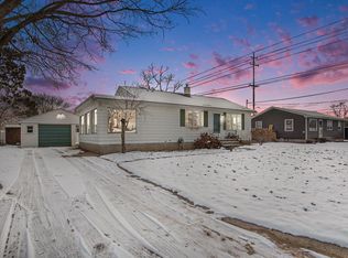 3182 Homewood St SW, Grandville, MI 49418