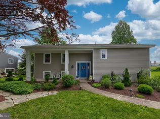 343 Shetland Dr, Lancaster, PA 17601