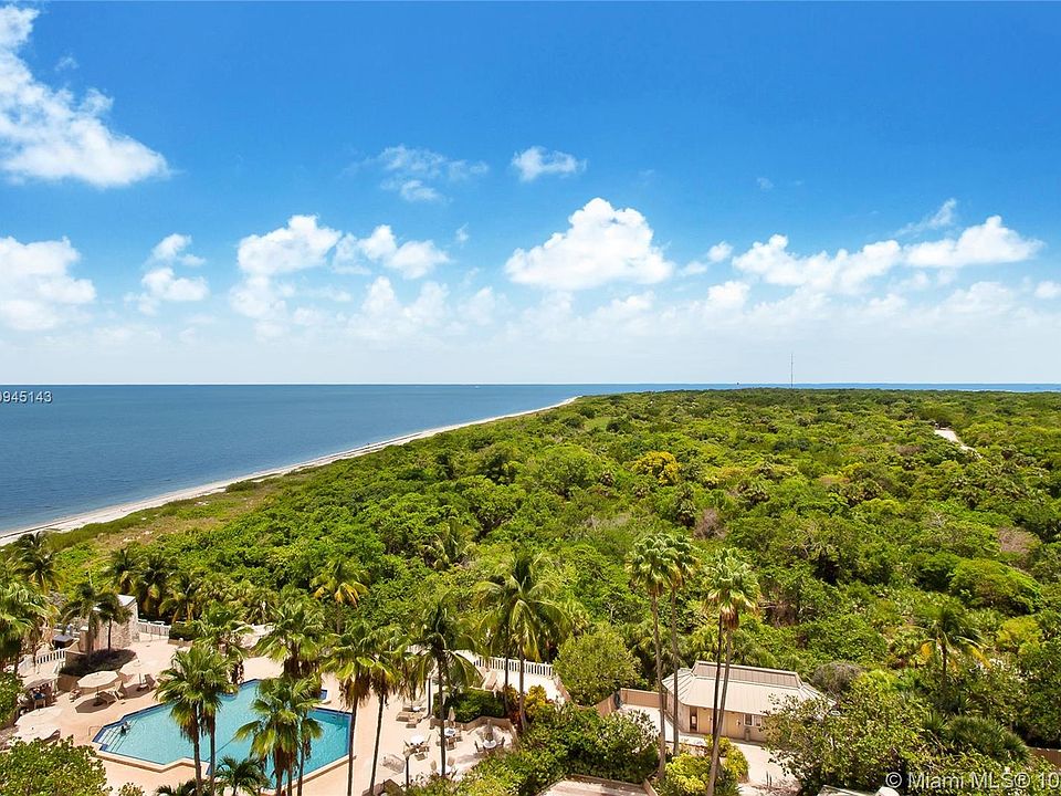 Magnificent Views of The Atlantic Ocean