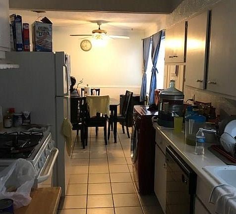 5th image of 4769 Harper Dr