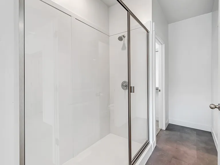 1593 N 1870 E — Photo 16
