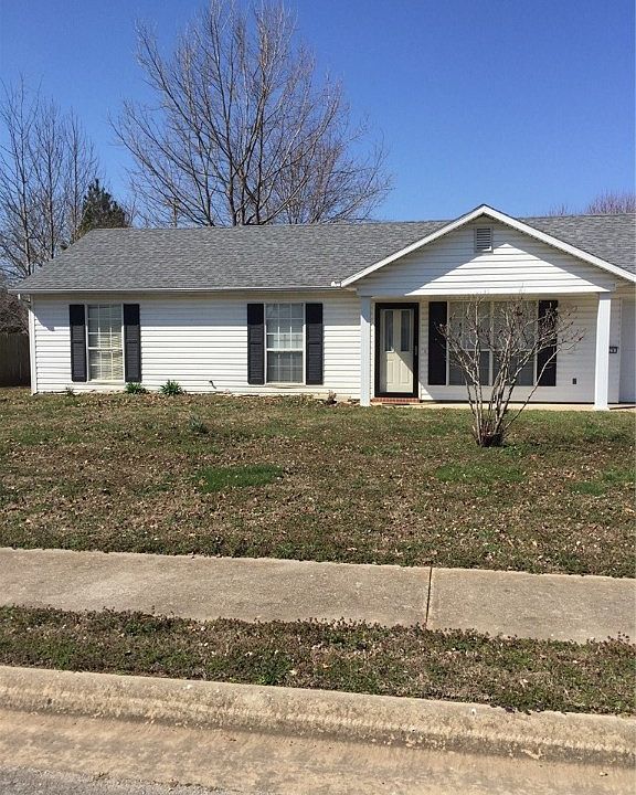 1st image of 229 Christy Ln