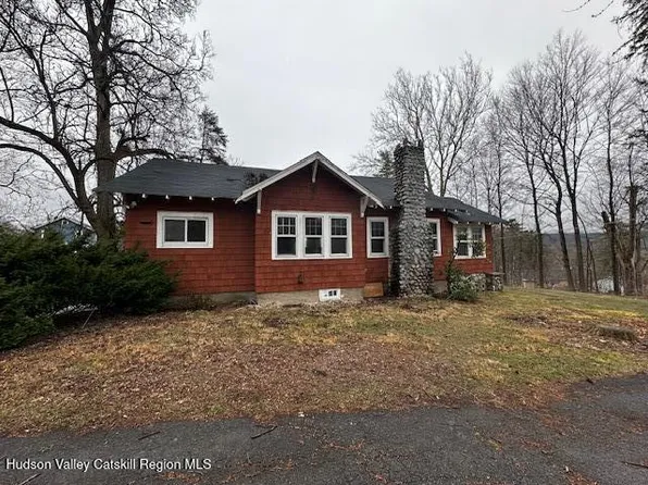 208 William Street, Napanoch, NY 12458