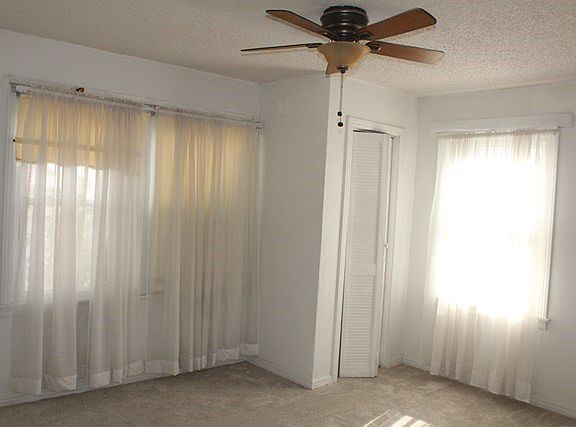 5th image of 3207 Bellaire Dr