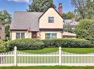 18 John Alden Rd, New Rochelle, NY 10801