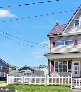 204 S Broad Mountain Ave, Frackville, PA, 17931