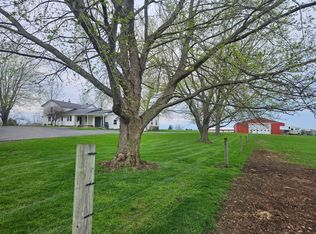 8369 Richmond Rd, Le roy, NY 14482