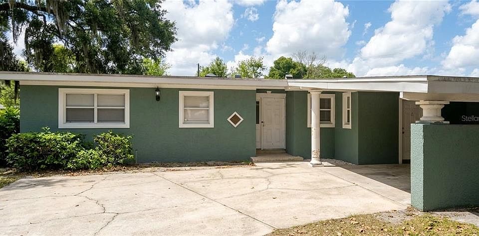 1st image of 6102 Oakcrest Cir