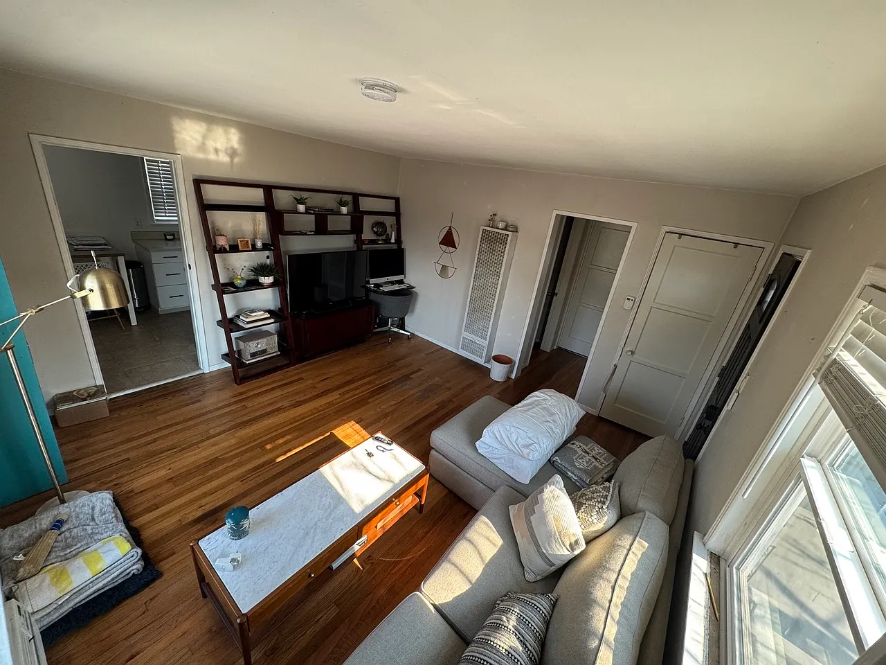 1 bed, 550 sqft, $2,700 — Photo 3