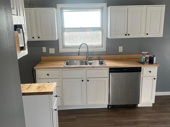 4th image of 4489 Marlowe St