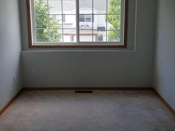 3rd image of 15960 Firtree Dr