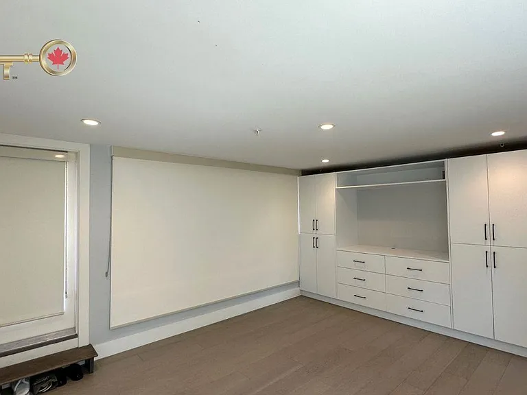 1525 Bellevue Ave #102 — Photo 22
