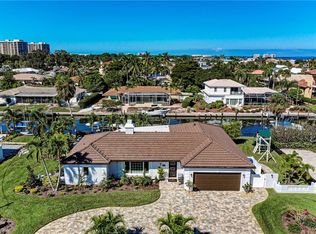 551 Yardarm Ln, Longboat Key, FL 34228