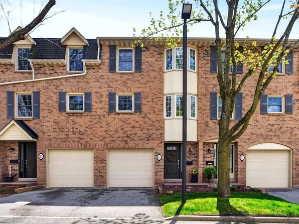 1351 Ontario St #14, Burlington, ON L7S 1E9
