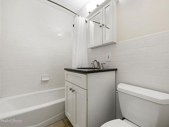 4th image of 80 Gold St #7F