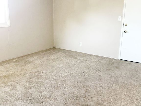 3rd image of 3710 Marcy St #2