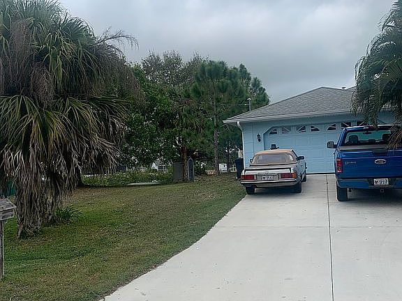 2nd image of 18114 Eau Gallie Cir