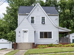 839 Sackett Ave, Cuyahoga Falls, OH