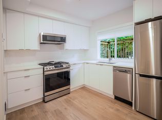 12317 Beecher St #2, Surrey, BC V4A 3A7