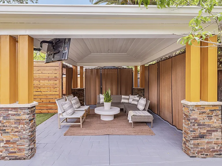 290 Leland Ave — Photo 31