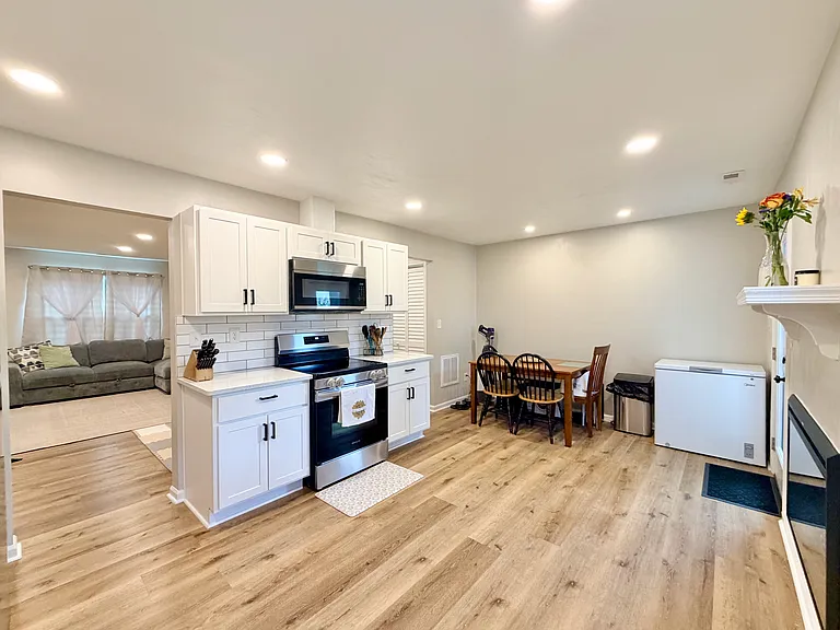326 Harrier St — Photo 6