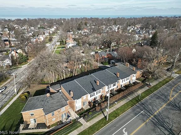 4th image of 20990 Detroit Rd APT 6