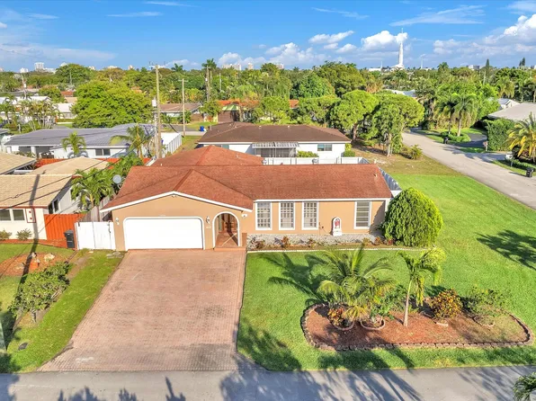 5700 NE 18th Terrace, Fort Lauderdale, FL 33308