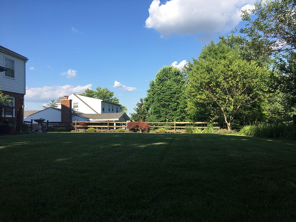 2nd image of 1563 Marlene Dr