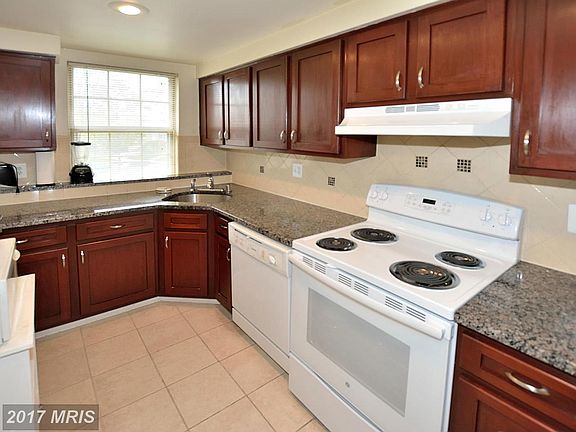 5th image of 2909 Willston Pl APT 112