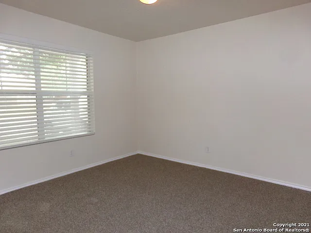 9131 Laguna Fls — Photo 13