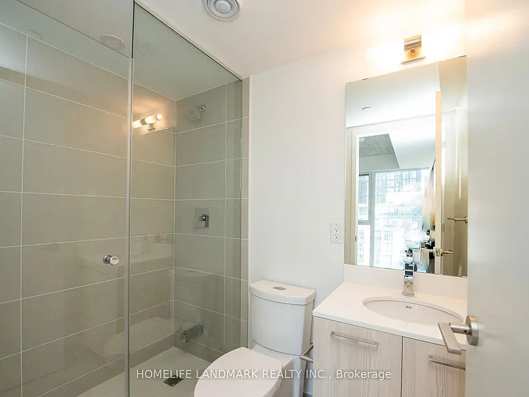 65 Mutual St E #1005 — Photo 11