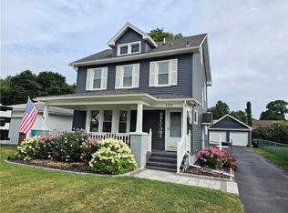 100 Abington Rd, Rochester, NY 14622