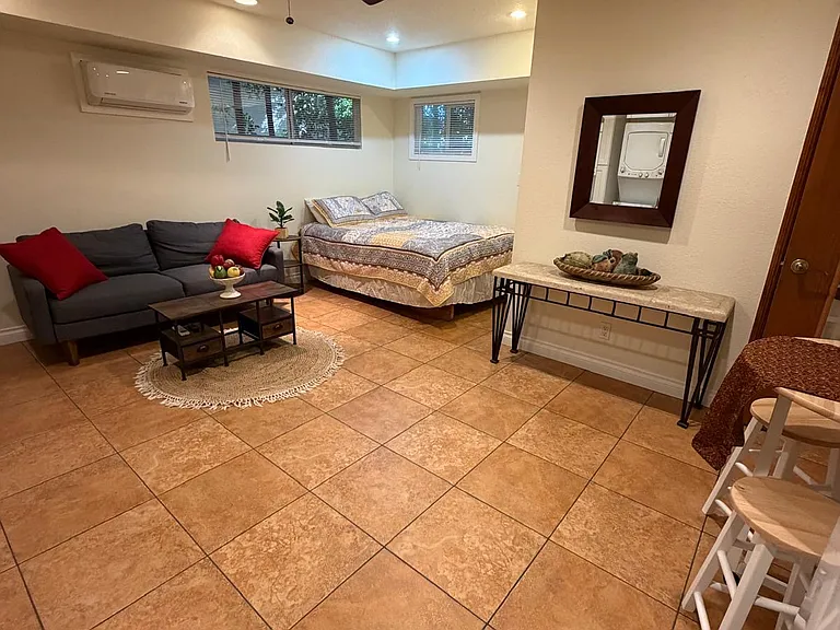 15116 Weddington St #B — Photo 5