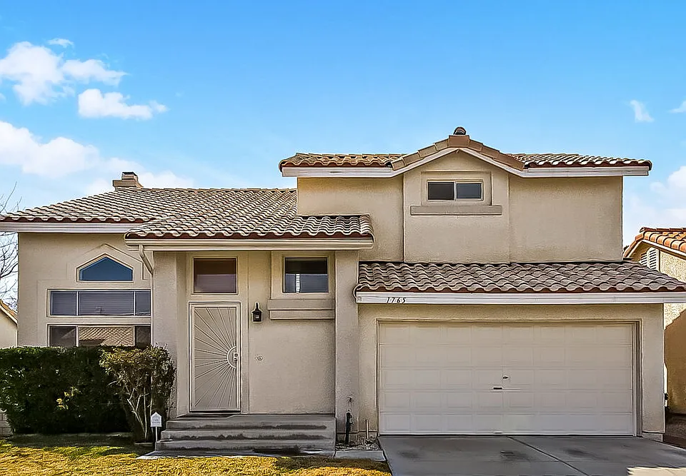 1765 Desert Ridge Ave