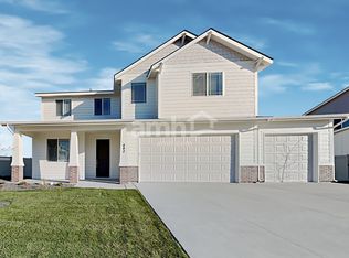 842 N Garnet Creek Ave, Star, ID 83669