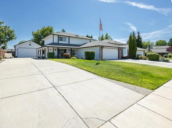 5101 Crane Dr, West Richland, WA 99353