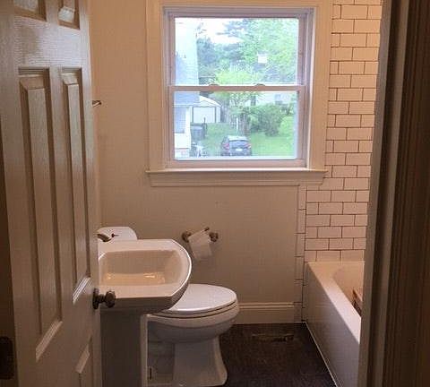 Upstairs Bath Hallway View