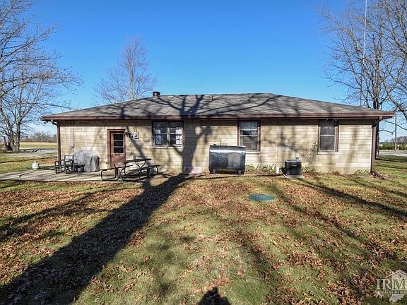 5th image of 915 W State Road 28