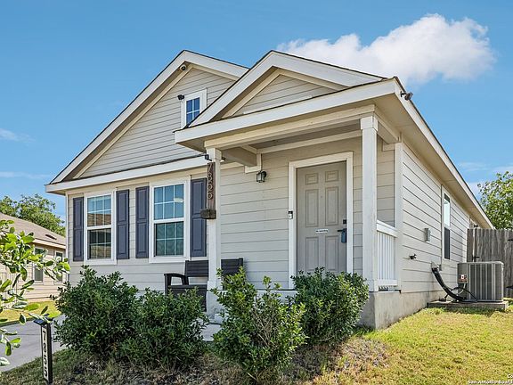 3rd image of 7855 Nopalitos Cove