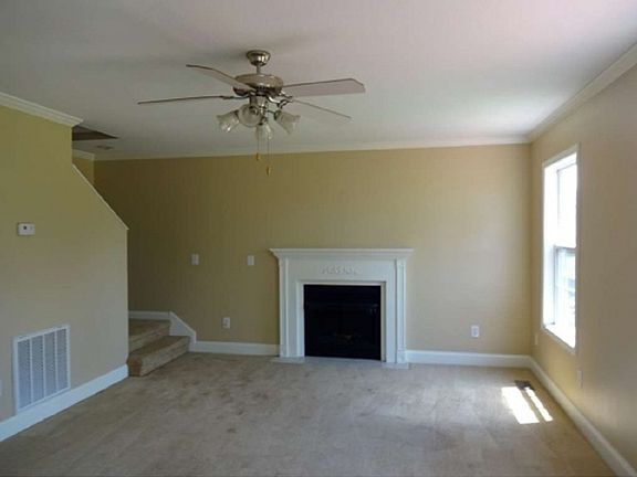 3rd image of 313 Caden Way