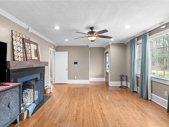 5th image of 101 Hagood Park Dr