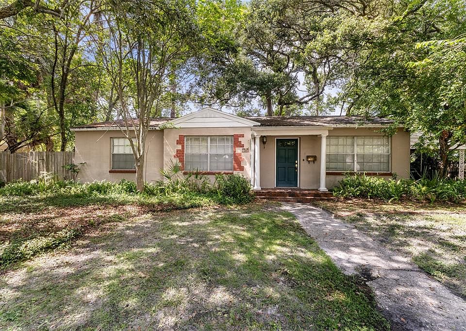 1st image of 4013 W PALMIRA AVENUE