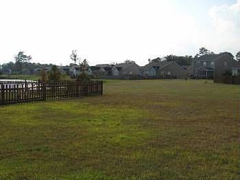 3rd image of 5016 Holdsworth Dr