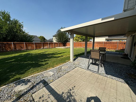 3rd image of 4206 E Roan Meadow Ct