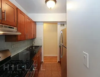 Rented by Hillel Realty Group