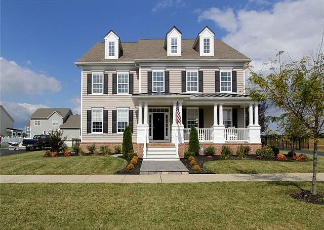 1st image of 748 Idlewyld Dr