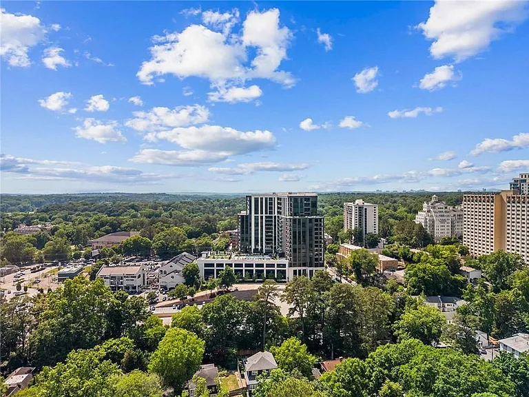 2425 Peachtree Rd NE #503 — Photo 45