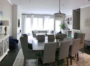 1704 S Prairie Ave #15C, Chicago, IL 60616