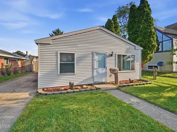 3711 145th St, Toledo, OH 43611